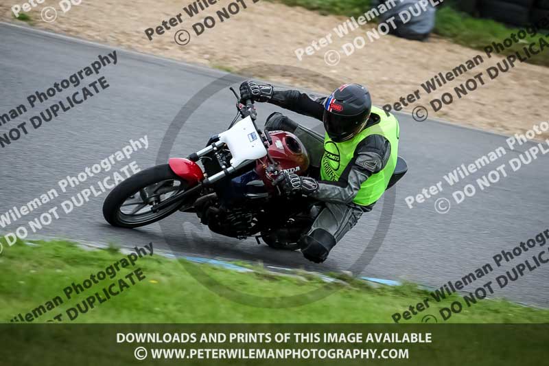 enduro digital images;event digital images;eventdigitalimages;lydden hill;lydden no limits trackday;lydden photographs;lydden trackday photographs;no limits trackdays;peter wileman photography;racing digital images;trackday digital images;trackday photos